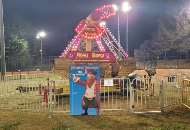 Pirate Revenge Carnival Ride